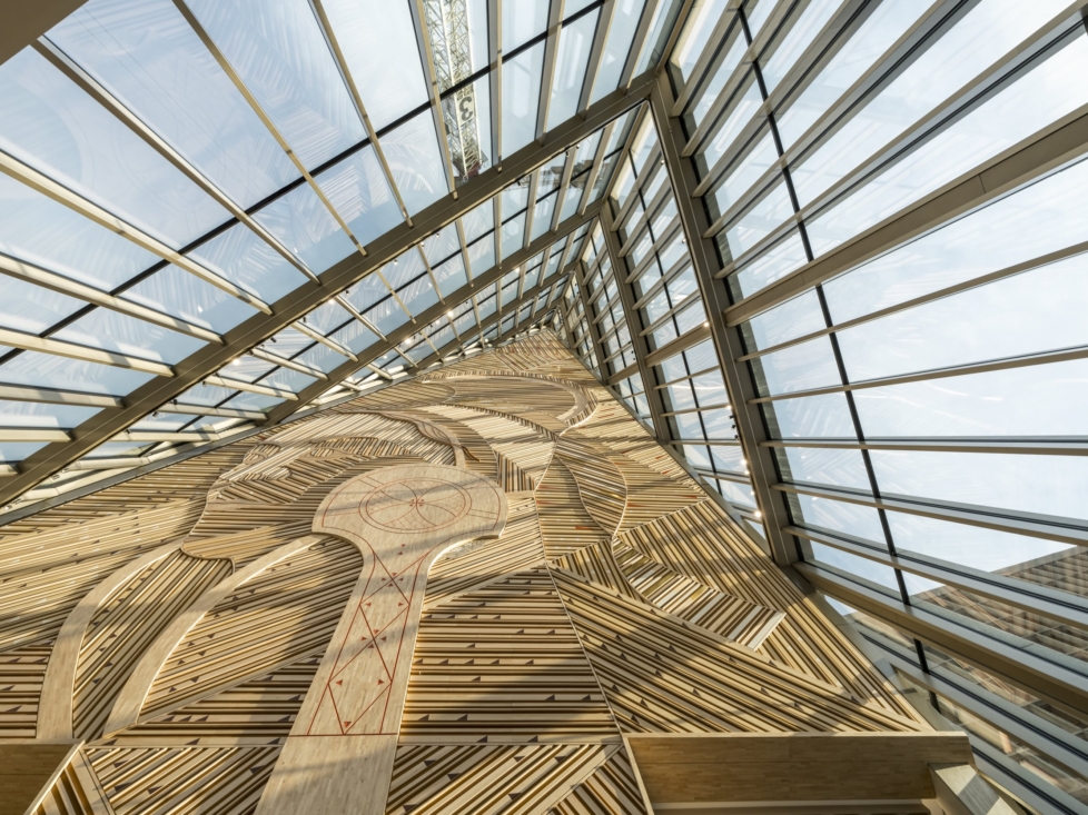 Et urfolkmonument i maktens sentrum